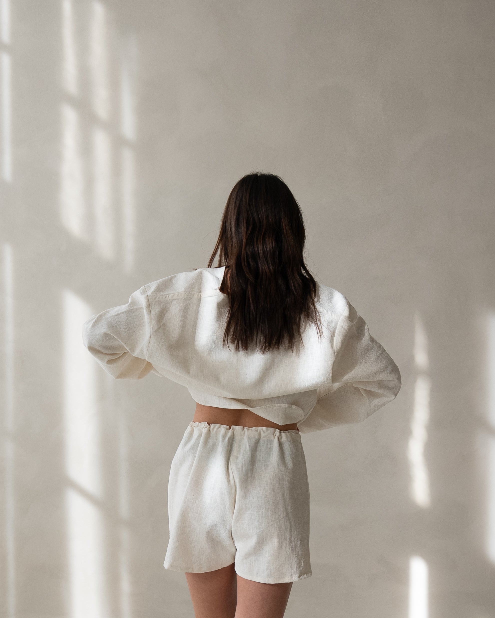 Short ecru organic linen sleep